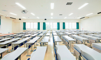 山形大学（小白川キャンパス）　基盤教育1号館 教室備品